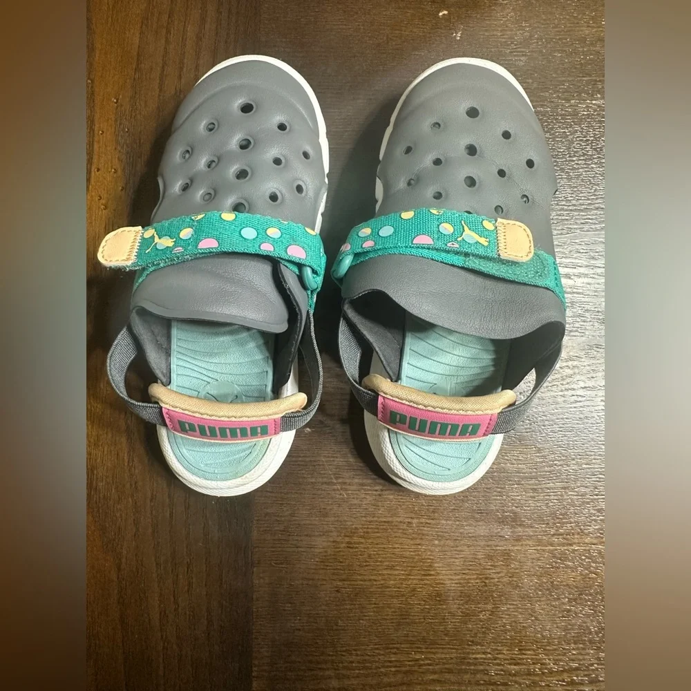 Puma Kids Gray Clog Sandals with Teal Polka Dot‎ Strap